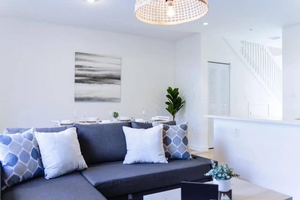 Outstanding Townhouse 18 Min From The Beach - Th2 Miami Esterno foto